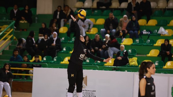 طائرة الأهلي سيدات 