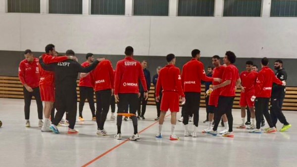 منتخب اليد يخوض مرانه الأول في ألمانيا استعدادا لمواجهة الماكينات الخميس وديا