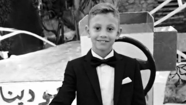 اتهام إدارة مدرسة بالإهمال بعد سقوط تلميذ من نافذة الفصل بالبدرشين