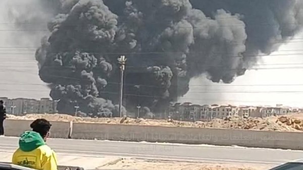 جانب من الحريق