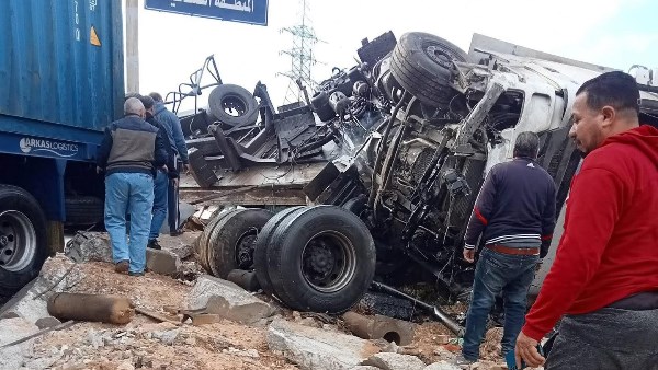 السيارة عقب الحادث