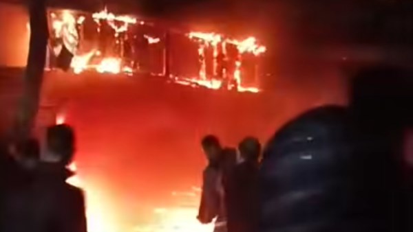 آثار الحريق 