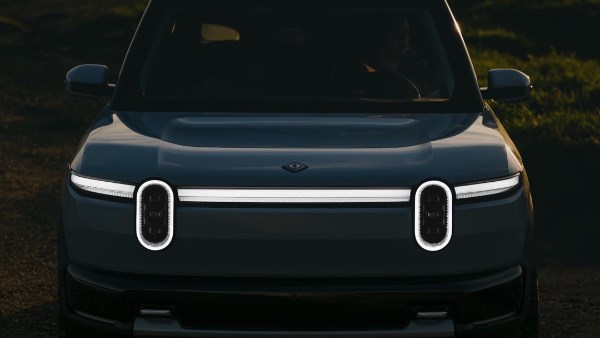 مواصفات Rivian R2