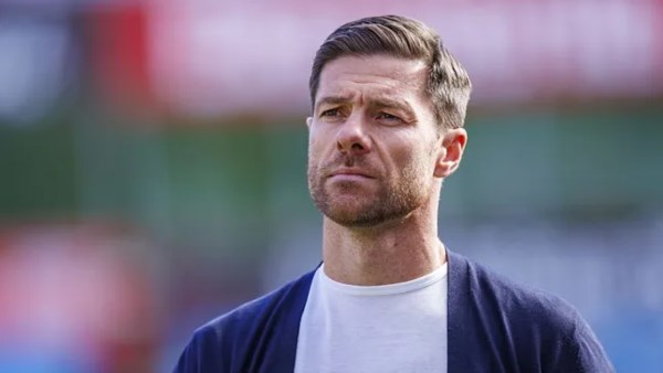 ليفربول يحسم مصير سلوت.. وتشابي ألونسو على أعتاب ليفربول يحسم مصير سلوت.. وتشابي ألونسو على أعتاب