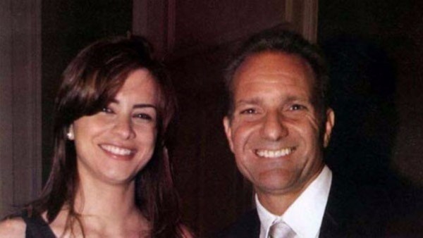 نور وزوجها الراحل