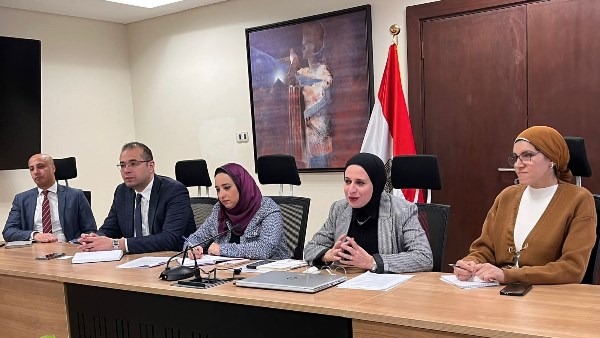 خلال اللقاء