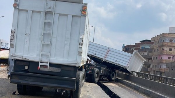 محافظ البحيرة