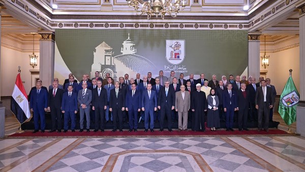 جامعة القاهرة تستضيف أول اجتماع للمجلس الأعلى للجامعات برئاسة الدكتور عبدالعزيز قنصوة وزير التعليم العالي