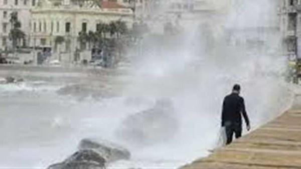 أمطار على الإسكندرية تزامنا مع نوة " أنواء السلوم "