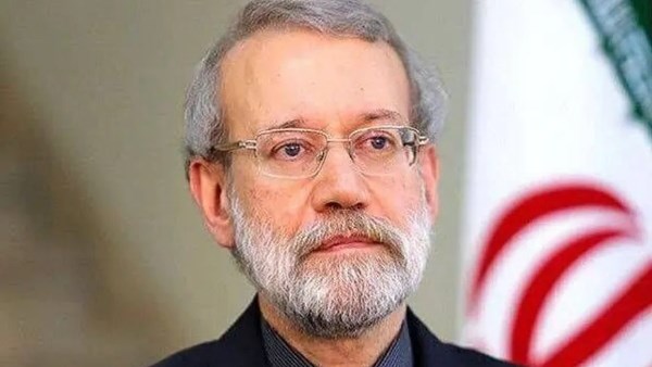 لاريجاني: إيران مستعدة لحرب طويلة الأمد بخلاف جاهزية أمريكا