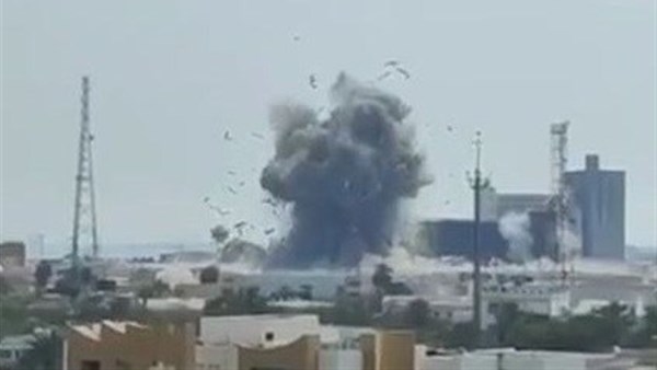 الحرس الثوري الإيراني : تدمير المبنى الرئيسي للقيادة ومقر أركان القاعدة الجوية الأمريكية في البحرين