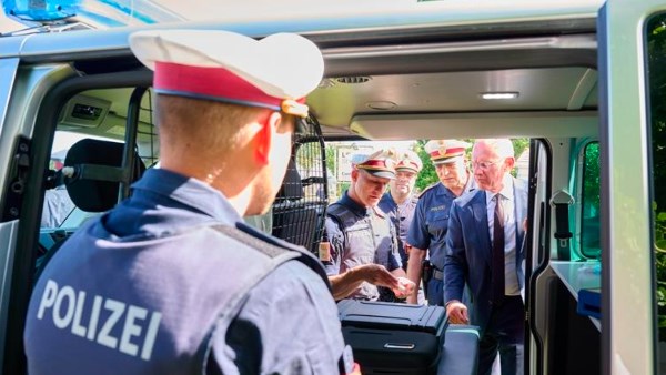 وزراء الداخلية في الاتحاد الاوروبي يناقشون الصراع في الشرق الأوسط