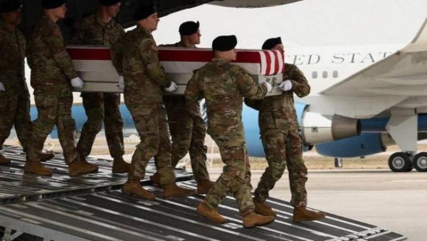 القيادة المركزية الأمريكية تعلن مقتل سابع جندي لها في الشرق الأوسط