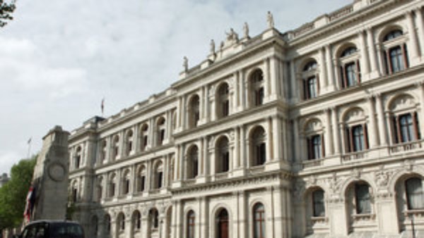 الخارجية البريطانية تدين إطلاق كوريا الشمالية صواريخ باليستية