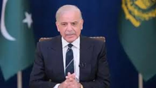 باكستان تحظر استخدام الوقود عالي الأوكتان في السيارات الحكومية لتخفيف أزمة الطاقة