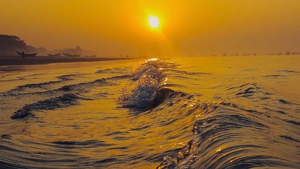 العالمية للأرصاد الجوية تحذر من مستويات قياسية لغازات الاحتباس الحراري تدفع لاختلال مناخي غير مسبوق