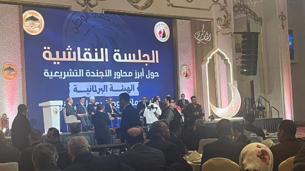 وزير المالية: الحكومة ستقدم حزمة تسهيلات ضريبة خلال الشهر الجاري إلى مجلس النواب وزير المالية: الحكومة ستقدم حزمة تسهيلات ضريبة خلال الشهر الجاري إلى مجلس النواب