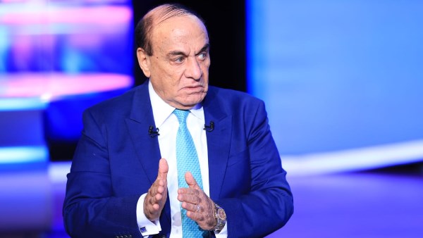  اللواء سمير فرج