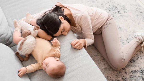 اكتئاب ما بعد الولادة: كيف تكتشفينه وتحمي نفسك؟