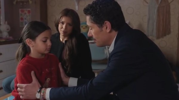 كريم محمود عبد العزيز وناهد السباعي وابنتهما 