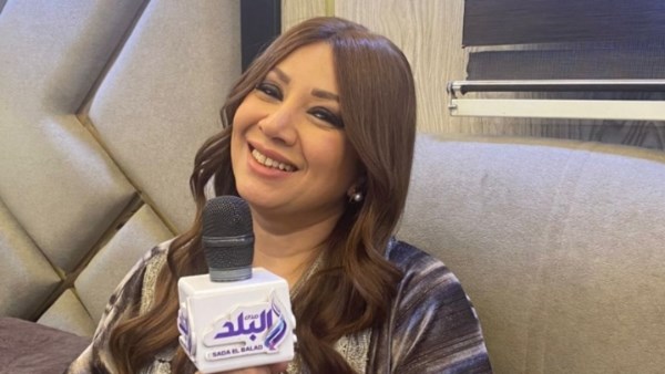 الفنانة إنتصار