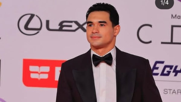 الفنان يوسف عمر 