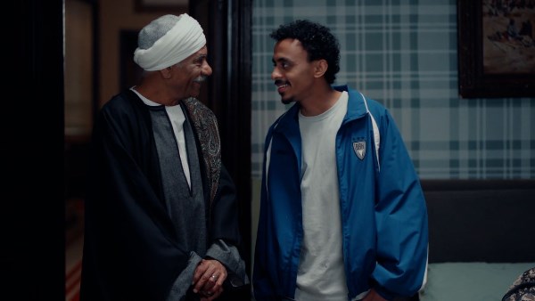 سيد رجب يُغري بيبو بالأملاك ومنصب العمدة حتى يبقى في الصعيد من أجل إقناعه بالبقاء في إسنا