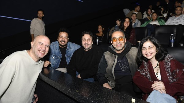 أبطال فيلم برشامة يحتفلون بنجاحه وسط الجمهور 