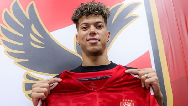 بعد التزامه.. خصم غرامة إمام عاشور في الأهلي على شهرين بدلا من شهر