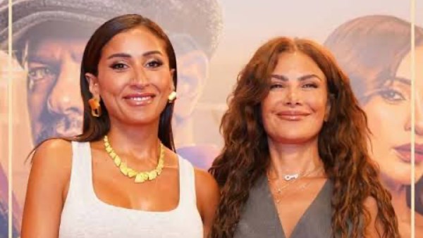 صبا مبارك ودينا الشربيني 