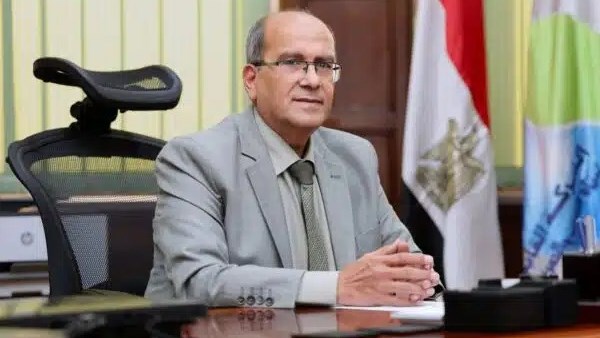 المهندس أحمد جابر شحاتة رئيس الشركة القابضة لمياه