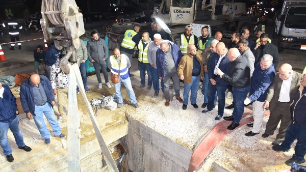 نائب وزيرة الإسكان يتابع أعمال ربط خط المياه بزهراء المعادي لتعزيز كفاءة الشبكات