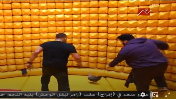 جانب من الحلقة 