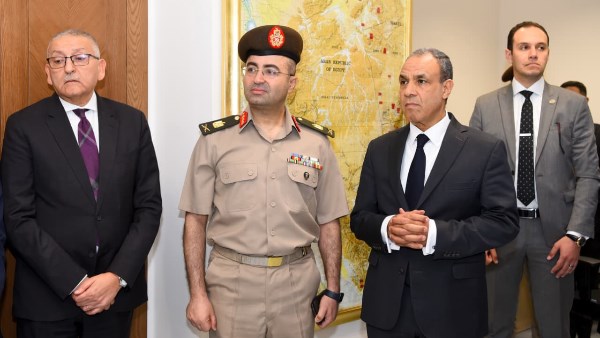 وزير الخارجية يفتتح غرفة حفظ الوثائق المؤمنة بمقر وزارة الخارجية