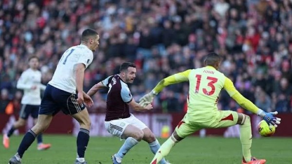 مباراة أستون فيلا ونوتنجهام فورست