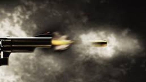 رصاصة طائشة