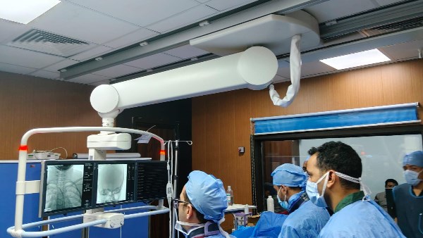 الفريق الطبي 