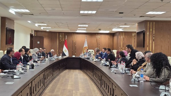 جانب من الاجتماع 