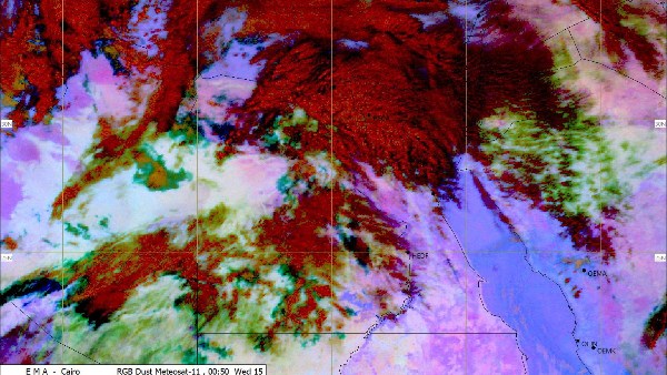 الأرصاد: سحب وأمطار خفيفة