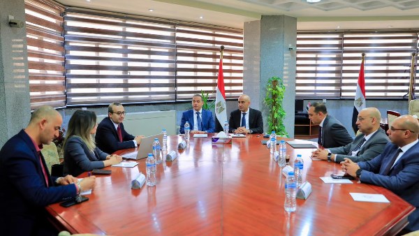 وزير التعليم ورئيس هيئة الرقابة المالية 