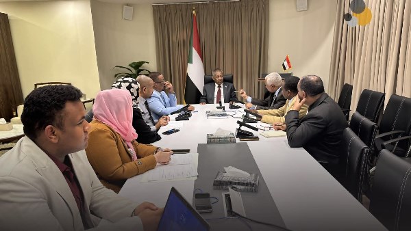 الاجتماع الدوري للجنة متابعة أوضاع المواطنين السودانيين