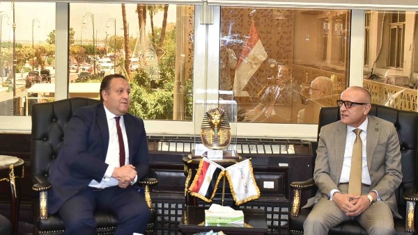 نقيب المهندسين يلتقي محافظ الأقصر