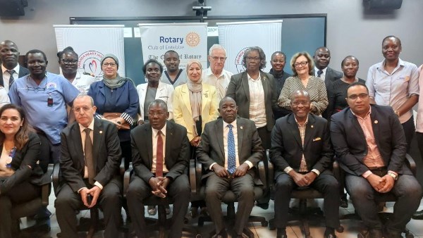 الصندوق العربي للمعونة الفنية يعزز القدرات الطبية في أوغندا