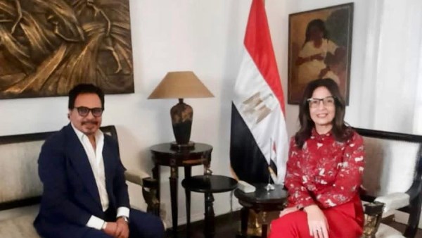 وزيرة الثقافة ومحمد رياض 