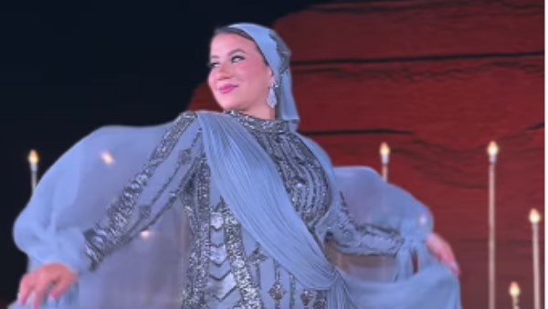 ابنة هبة قطب 