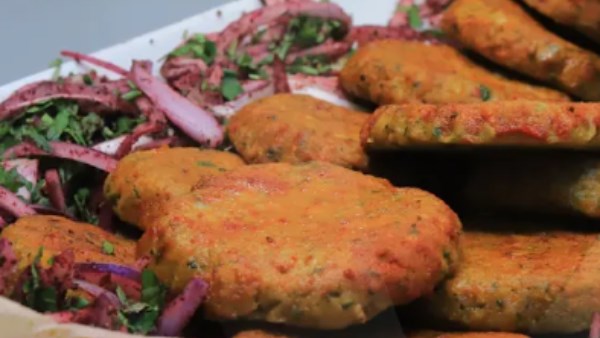 طريقة عمل كفتة دجاج في الفرن