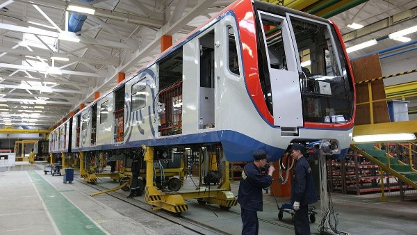  مصنع بورسعيد يطلق أول قطار محلي خلال أشهر.. أرشيفية