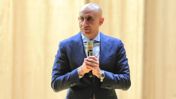 وزير التربية والتعليم