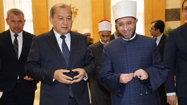  وزير الأوقاف