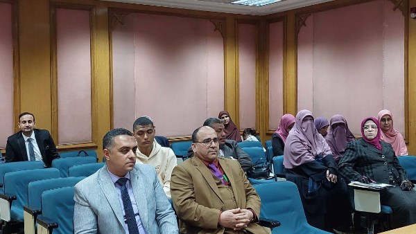  الجلسة الثانية بمؤتمر الدعوة الإسلامية